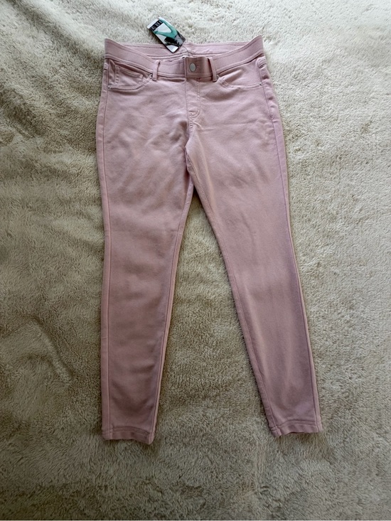 HUE Denim - HUE Piqué Skimmer Pants Pink Size L NWT Stretch Skinny Ankle Pants